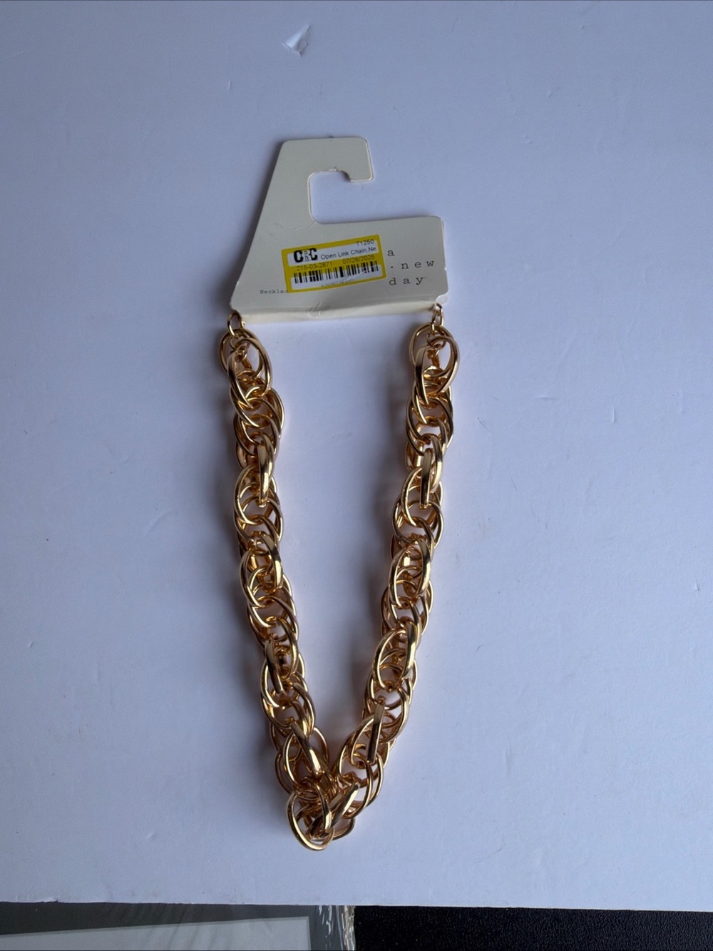 a new day Gold Interlinked Chain Necklace - Picture 5 of 5